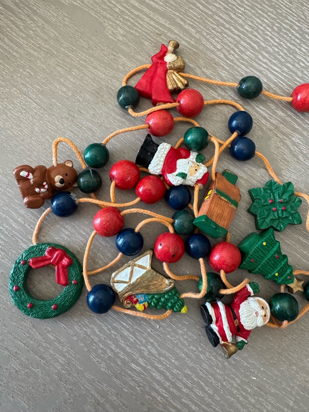 Vintage Christmas Garland Twine Wood Beads, Angels snowman Figurines Old World